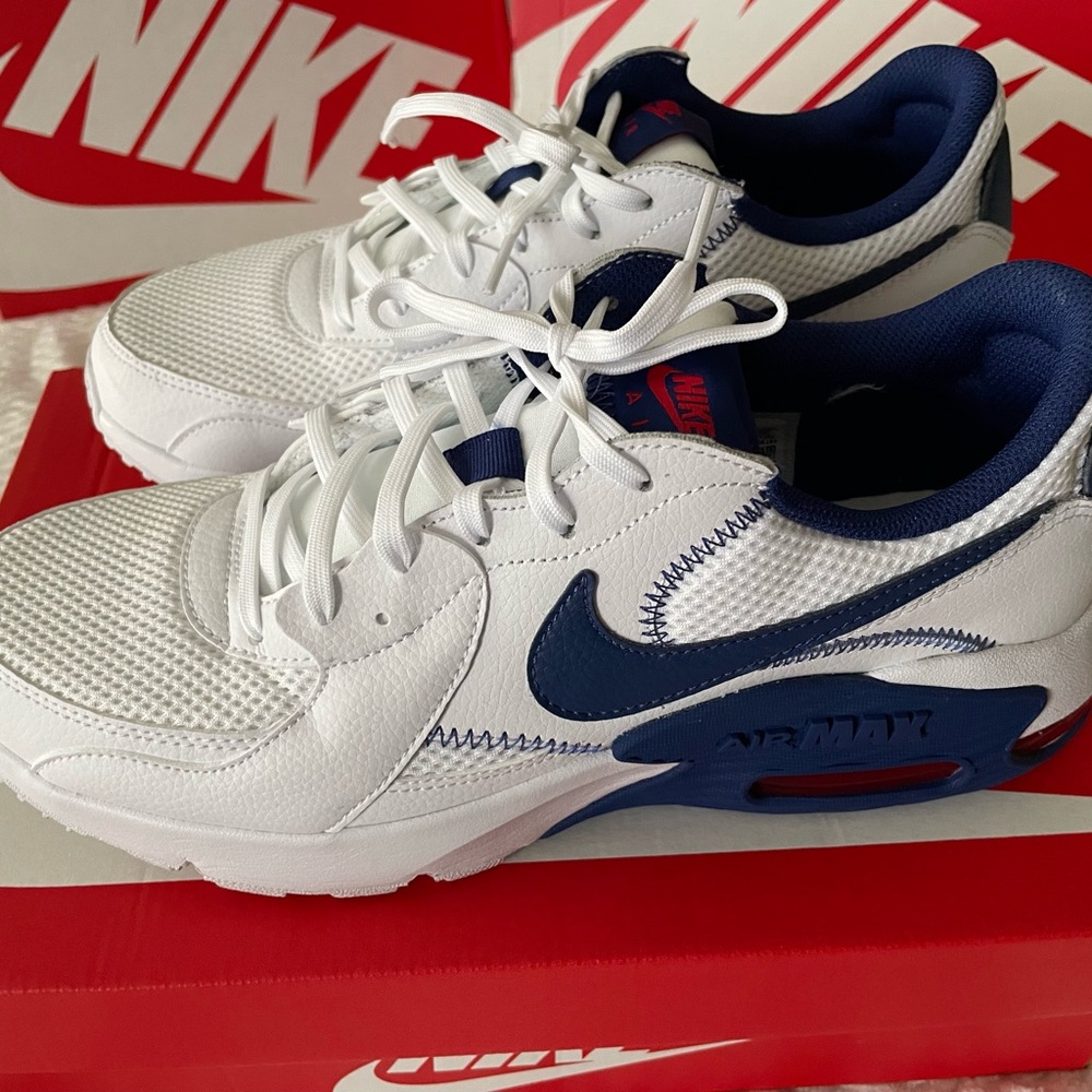 Men Nike Sneakers. Men size 9.5.  = Women Size 11 Brand New